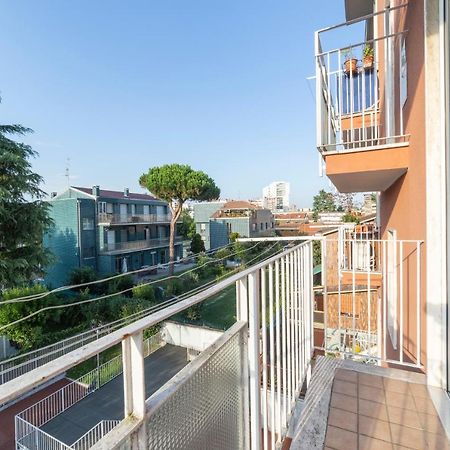 Precotto Comfortable Flat With Balcony Apartment Milano Exterior foto